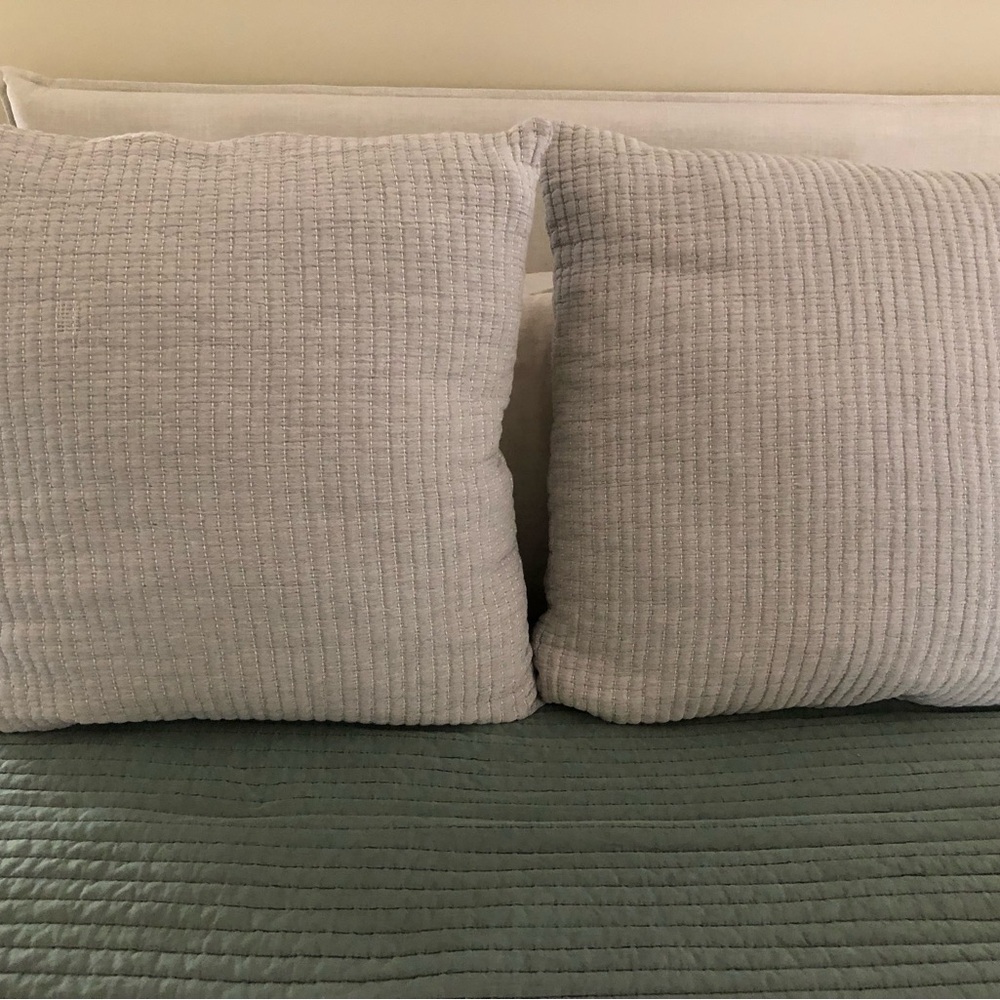 PiuBelle Euro Pillows